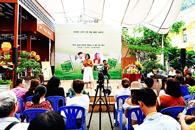 Khanh Hoa writers should hold book launches