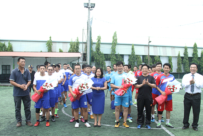 Khanh Hoa Radio and Television Station wins Khanh Hoa's 3rd press football contest