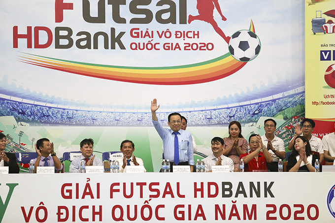 Nha Trang University win 2020 HDBank futsal tournament for students in central and highland regions
