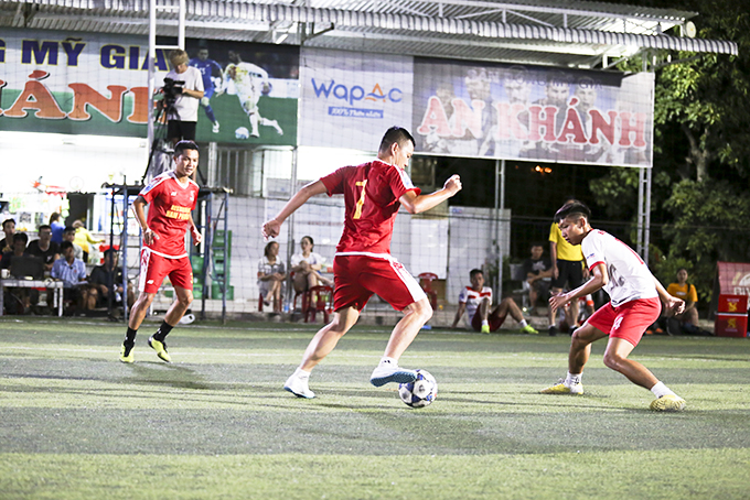 Players at five-a-size football tournament – Kha Vi Cup