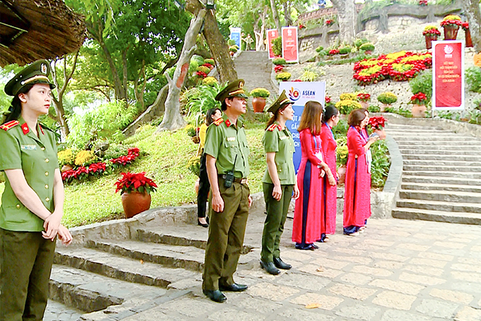 Police force contribute in improving tourism environment