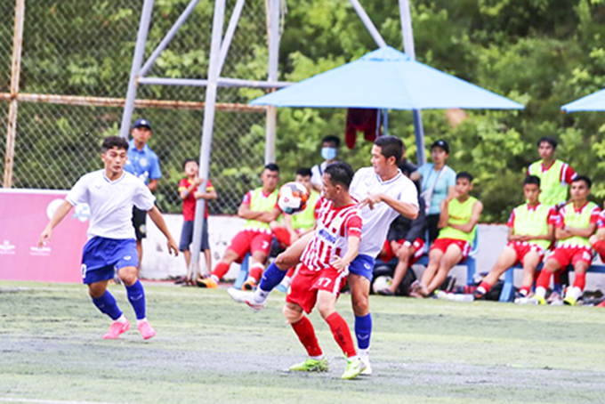 Match between Thanh Thanh FC and Tuan Huong FC in the first round of KLP-S2