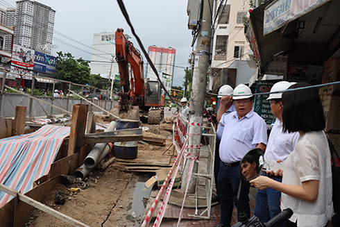 Construction work of storm water drain on 2-4 Street 