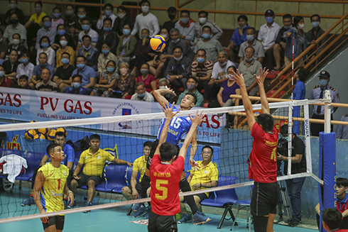 Match between Sanest Khanh Hoa and Long An