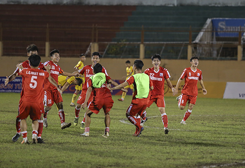 Viettel players celebrate victory