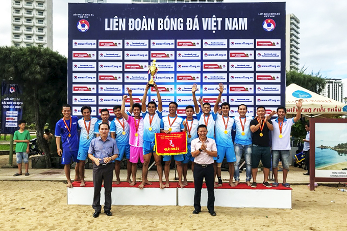 Khanh Hoa's beach football tournament 2020 ends