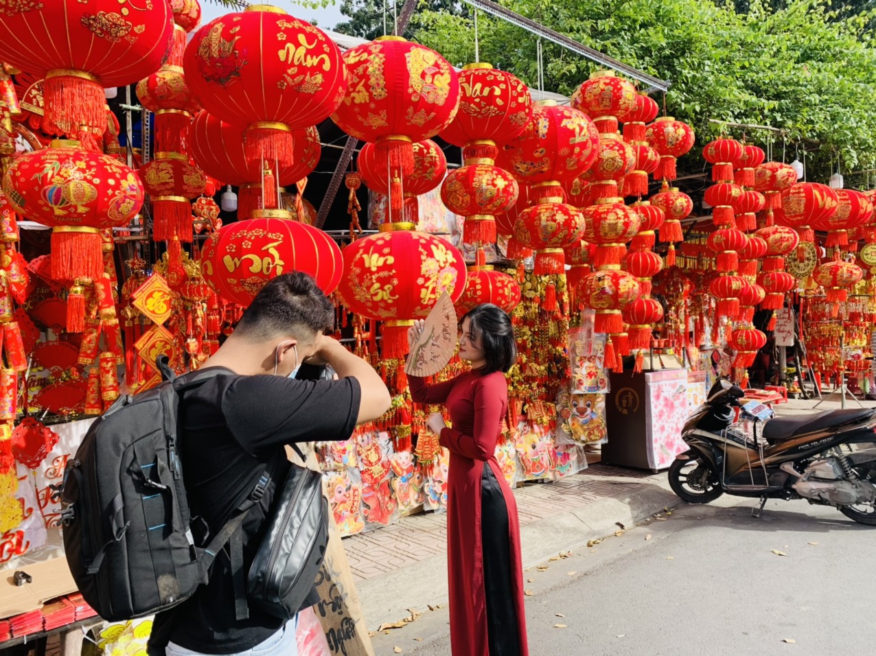 Red lanterns displayed near Thai Nguyen Junior High School