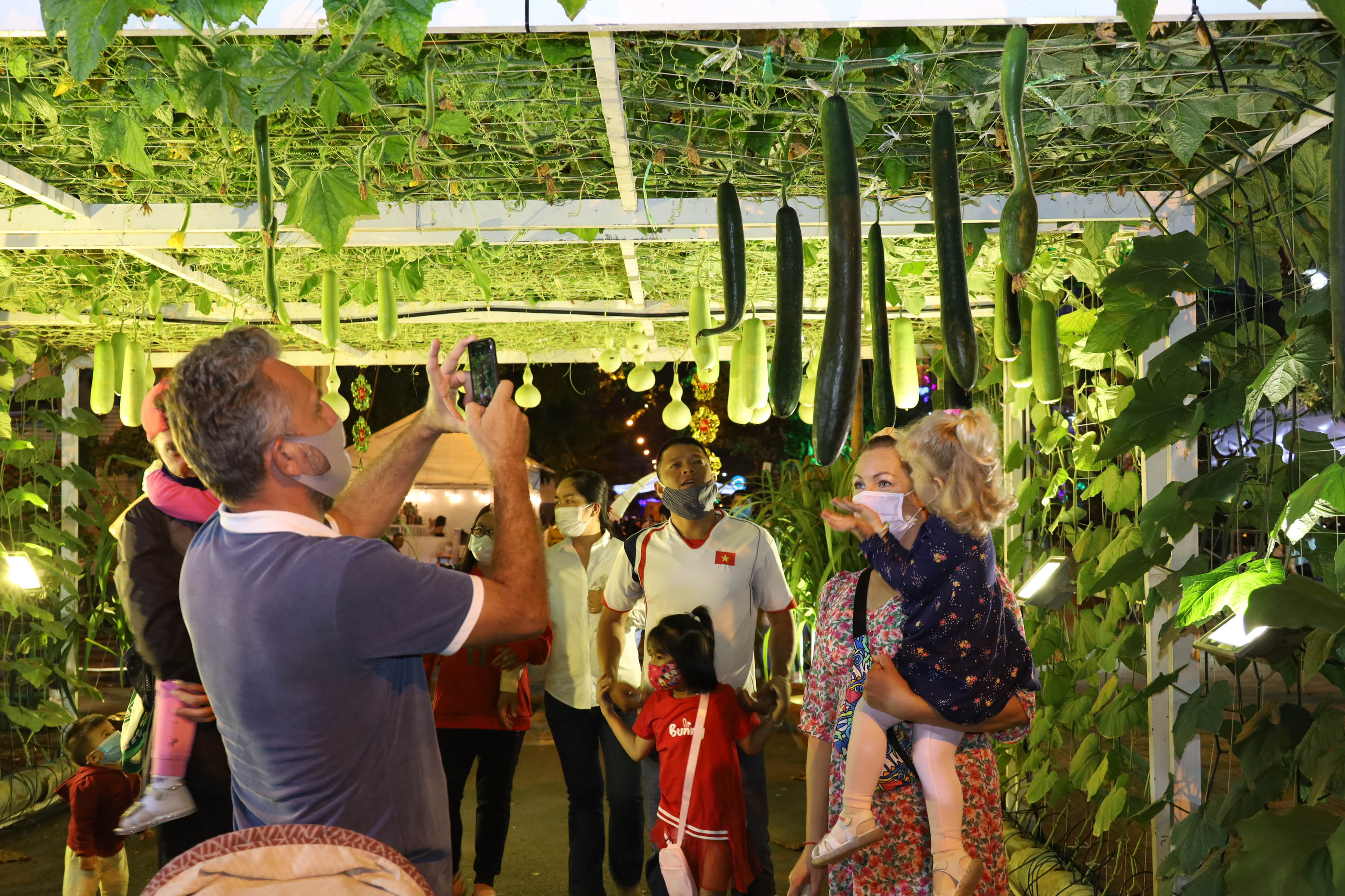 Foreign tourists visiting Spring Flower Festival