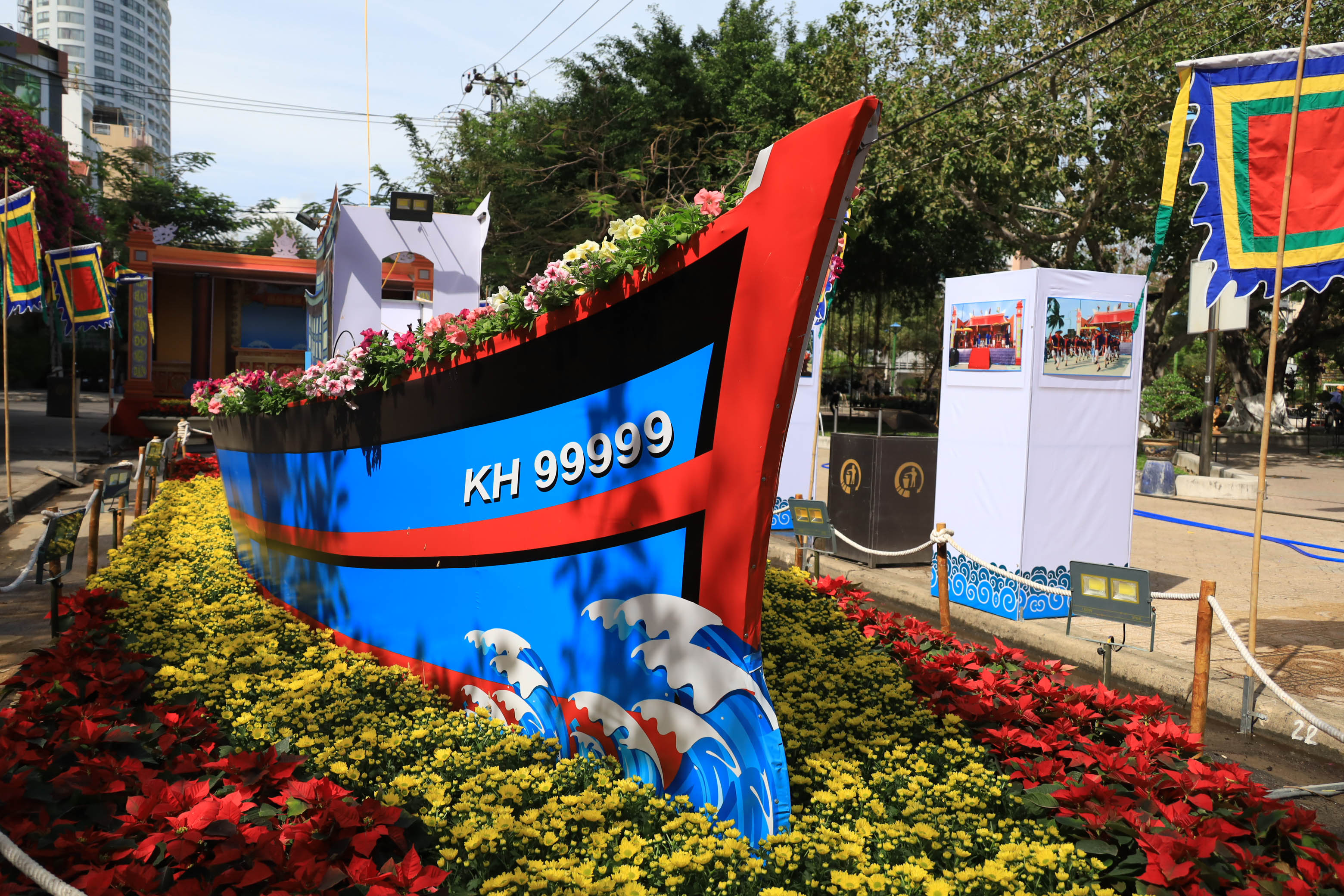 Replica of boat used in Whale Worshipping Ceremony