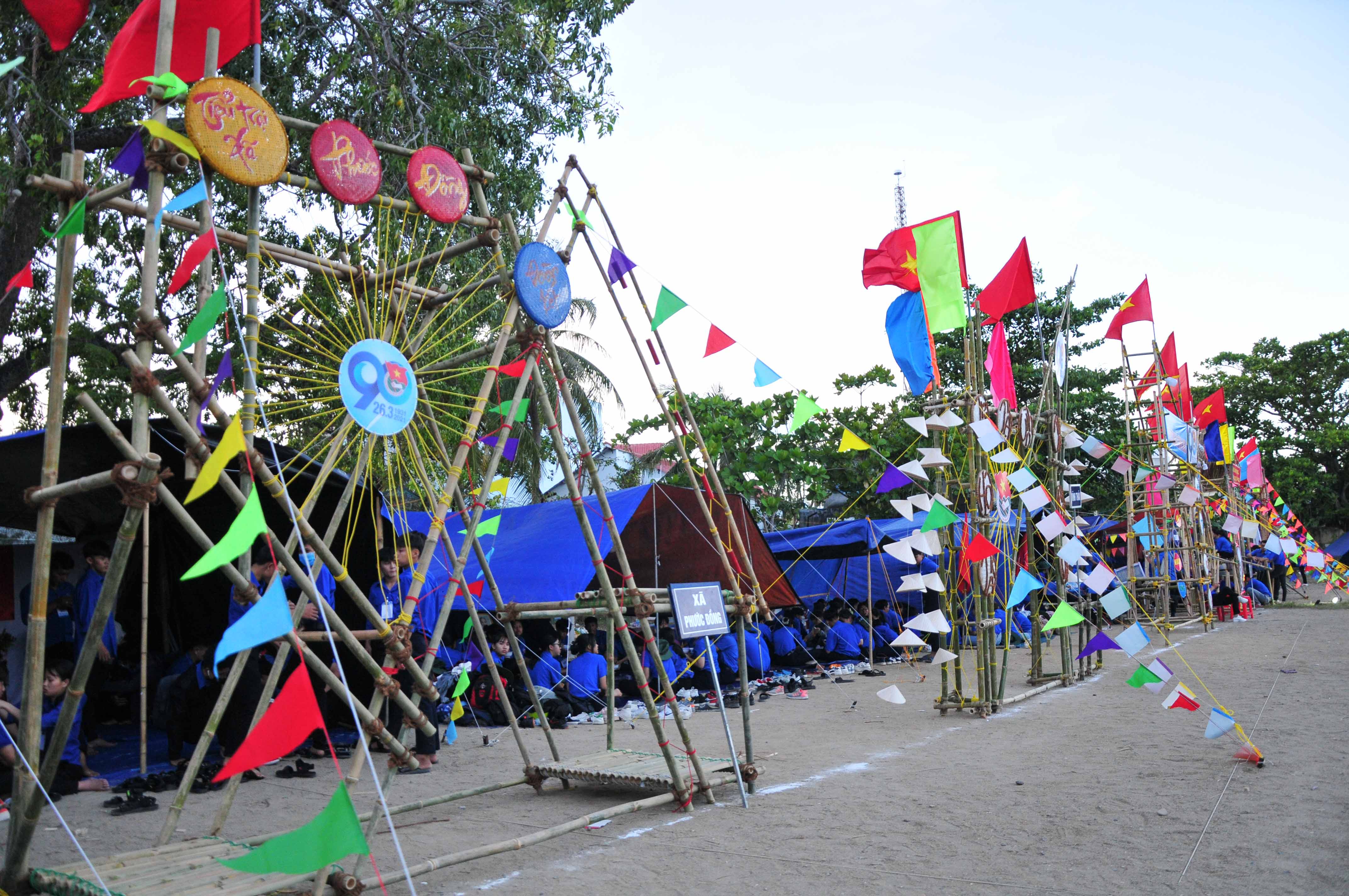 Traditional camp celebrating founding anniversary of Ho Chi Minh Communist Youth Union