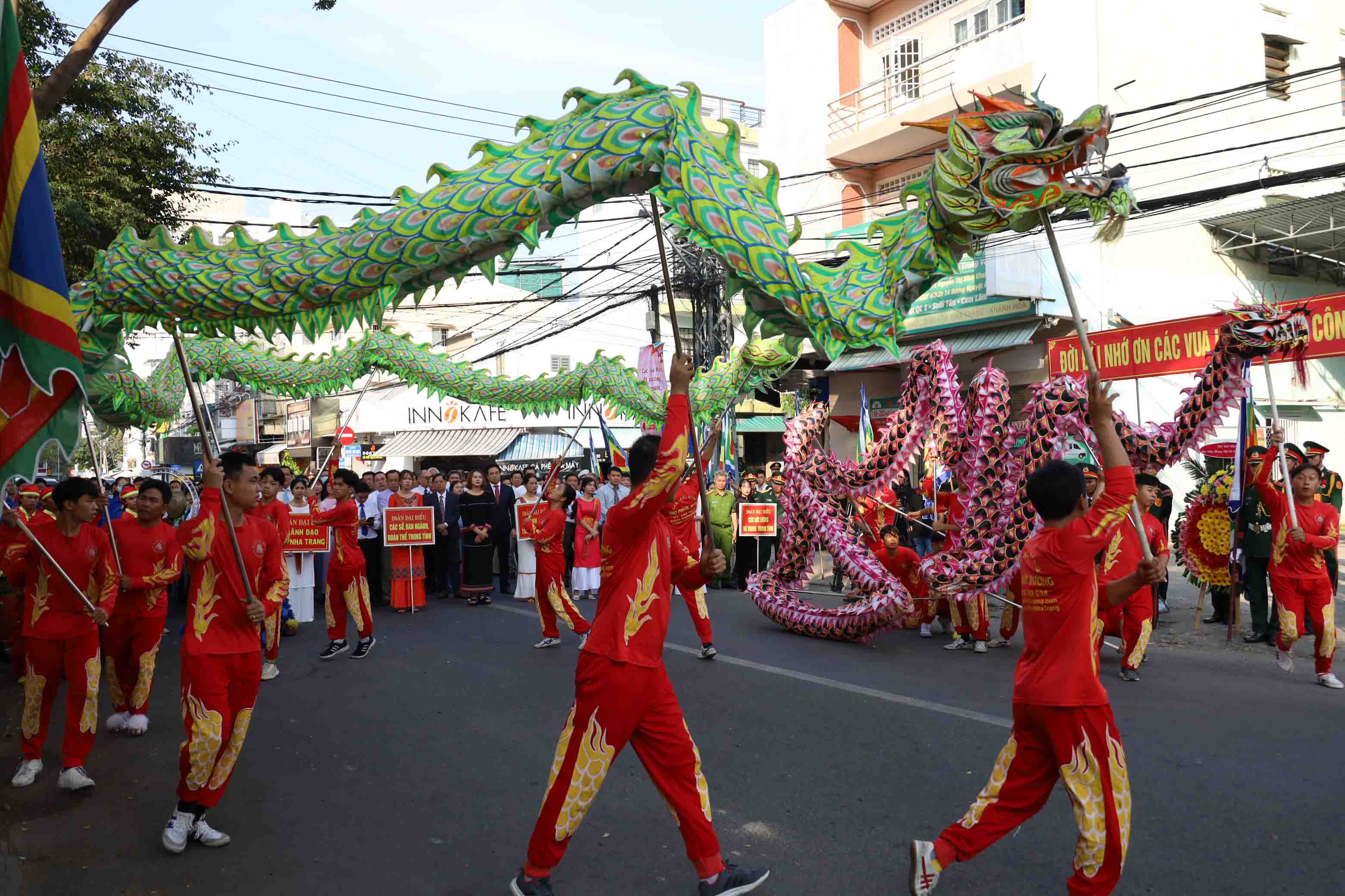 Unicorn – lion - dragon dance 