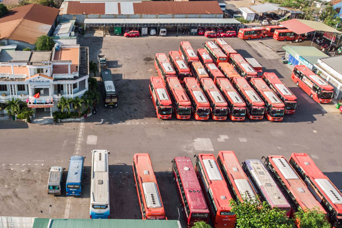 Road transport service from Khanh Hoa to Phu Yen, Binh Dinh, Binh Duong suspended amid Covid-19