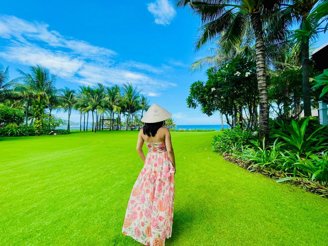 Piloting vaccine passport entry for international visitors