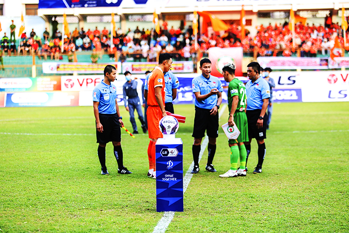 V.League 2021 to be halted