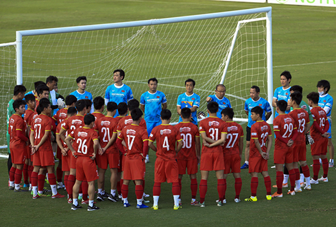 25 players of Vietnam's national football team named for final Asian qualifiers opening match