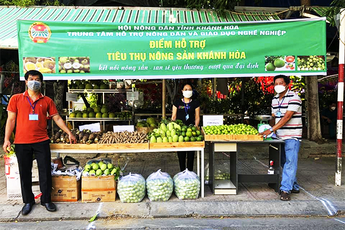 Supporting farmers to sell agricultural products