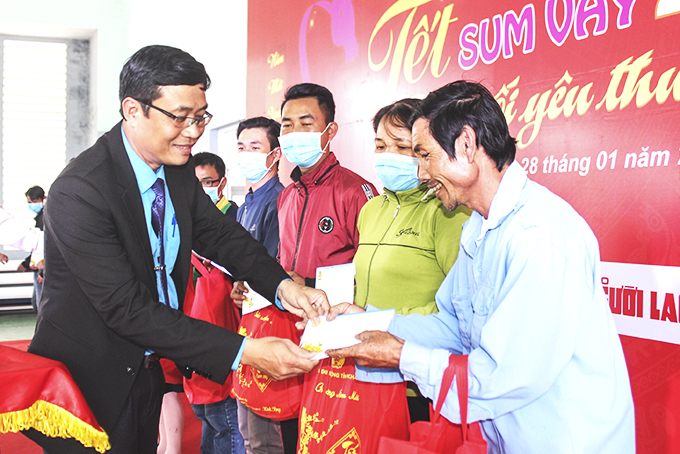 2022 Lunar New Year get-together program for laborers