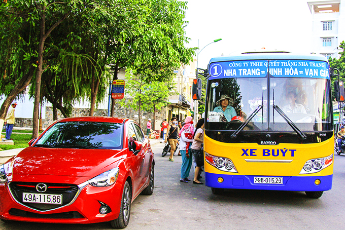 Bus service network expanding