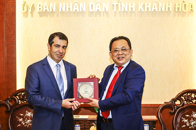 Ambassador of Azerbaijan to Vietnam visits Khanh Hoa