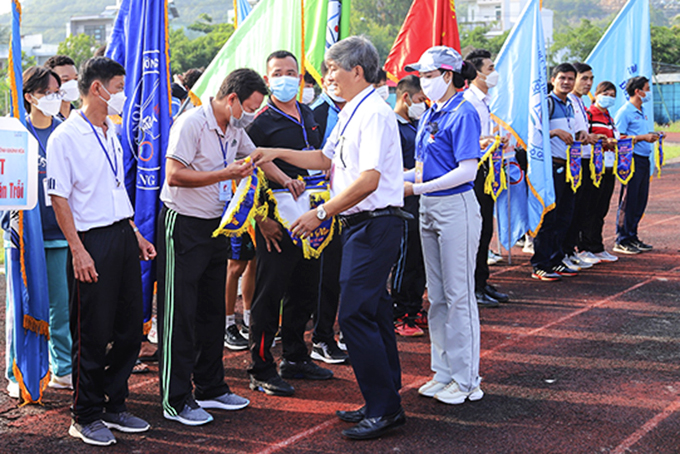 Over 350 players join Khanh Hoa's athletics tournament for pupils