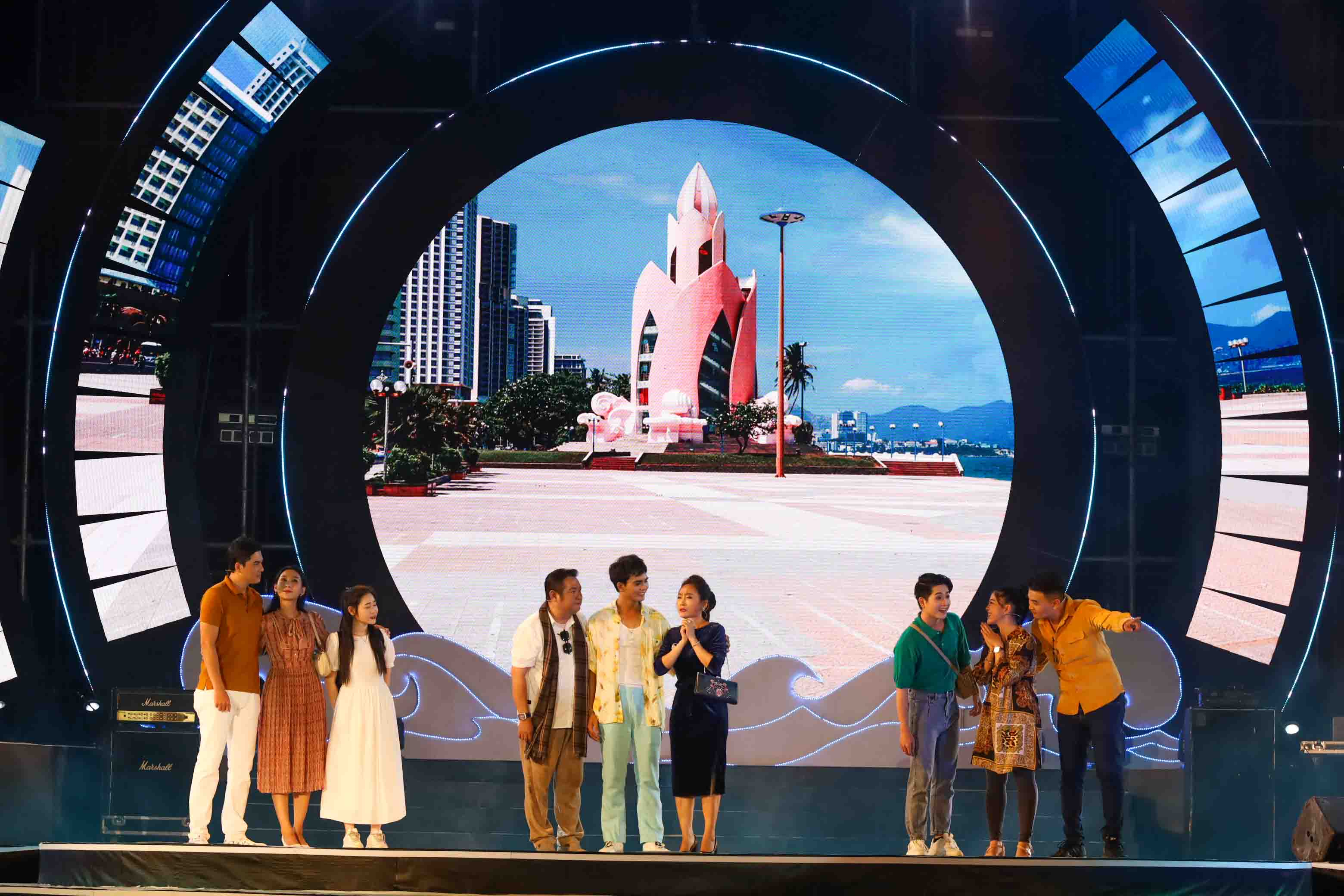 Artists of Idecaf group performing a short play at “Brilliantly colorful Nha Trang” art show