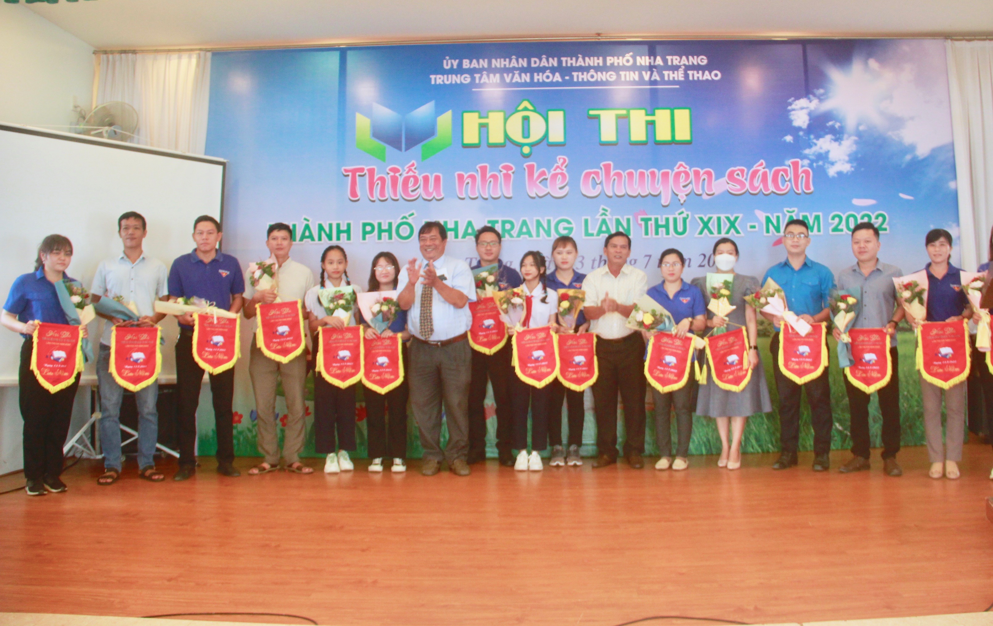 26 children join Nha Trang's 19th book story telling contest for children
