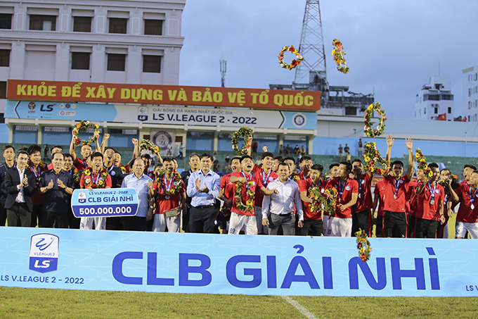 Khanh Hoa FC win promotion back to V.League 1