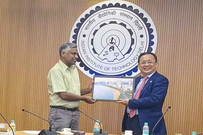 Promoting digital transformation cooperation with India