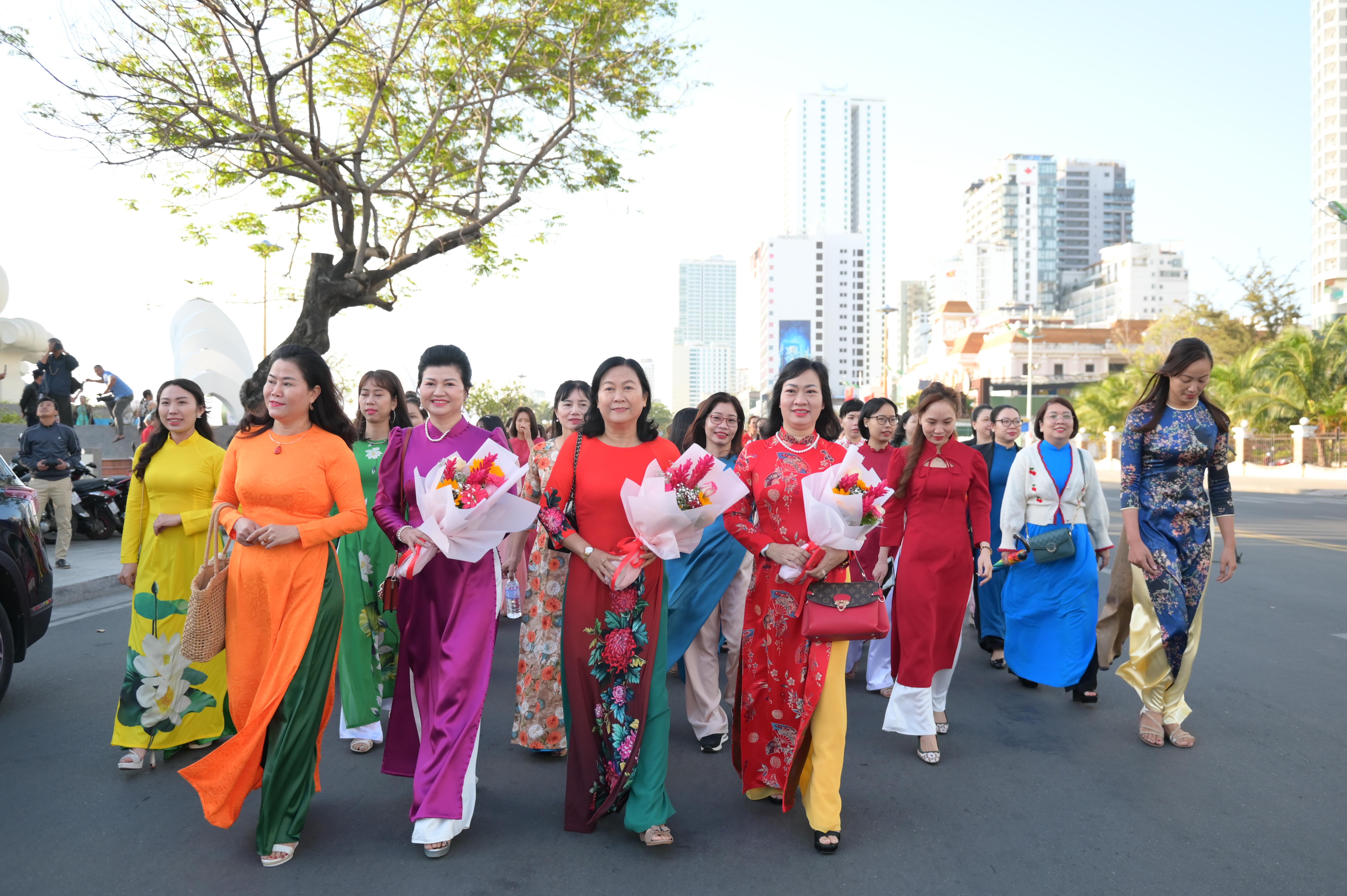 Over 2,000 women join the march