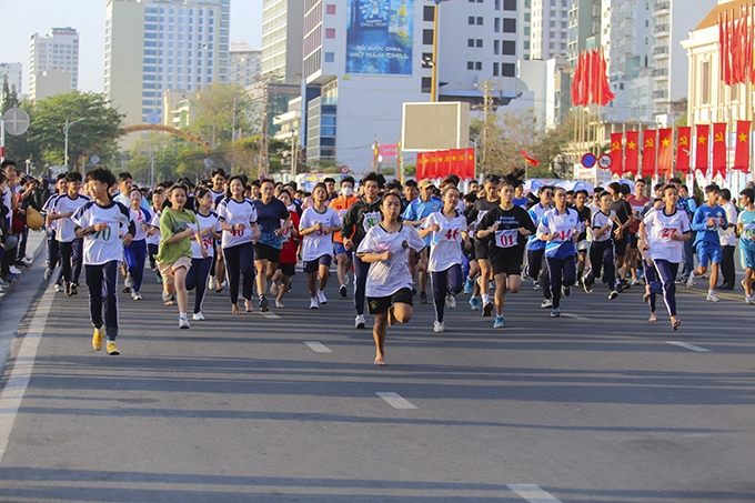 Cross-country runners