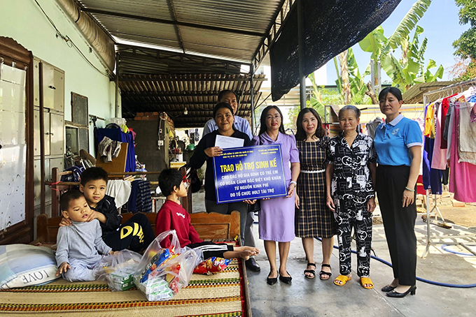 Spreading love and care for the needy