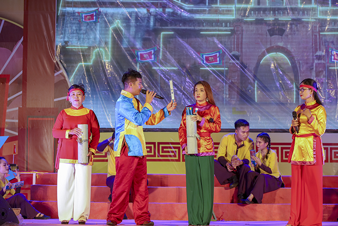 Members of Ninh Hoa Ancient Bai Choi Club performing Bai Choi